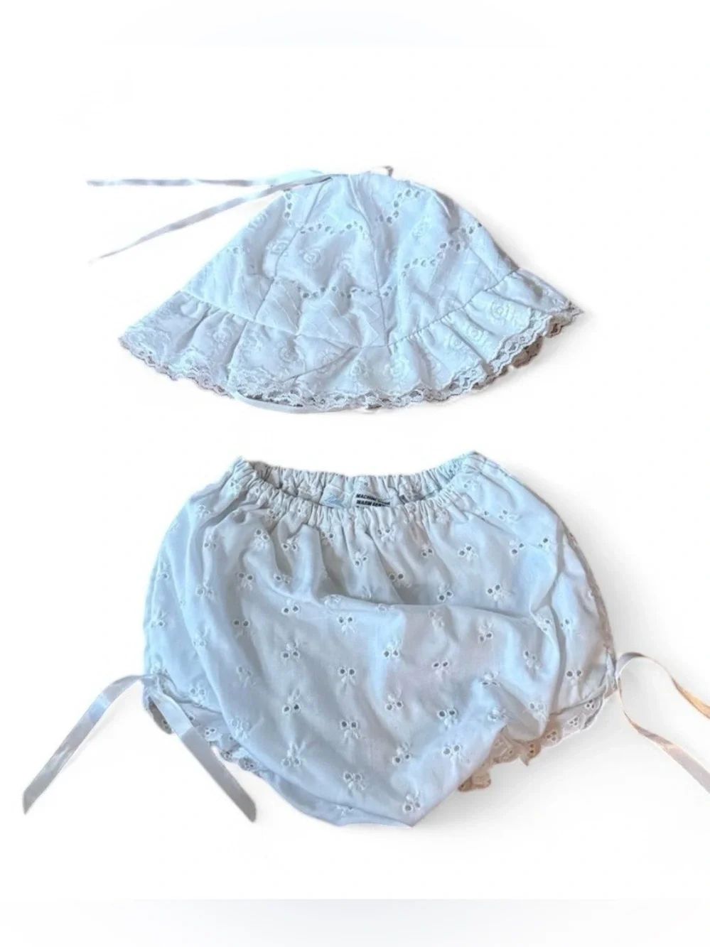 Vintage white eyelet baby bloomer and hat set